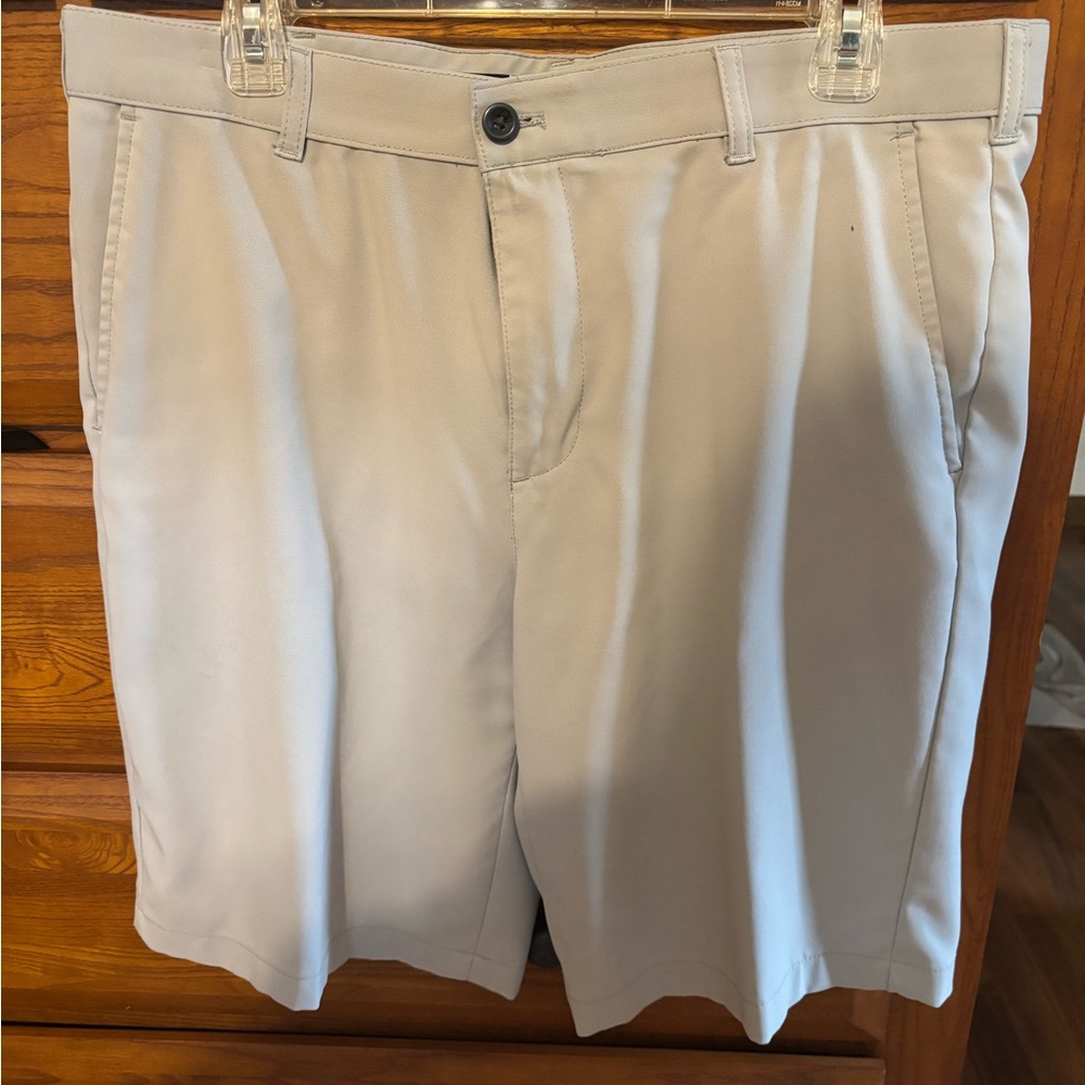 Men's Classic khaki  Performance golf Shorts